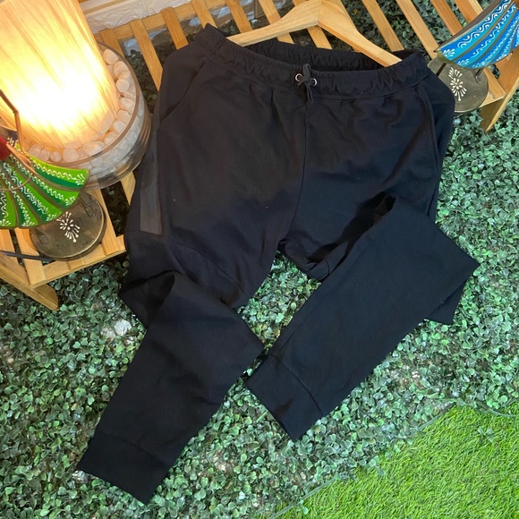 JOGGERS. Size - M-L - Picture 4 of 8